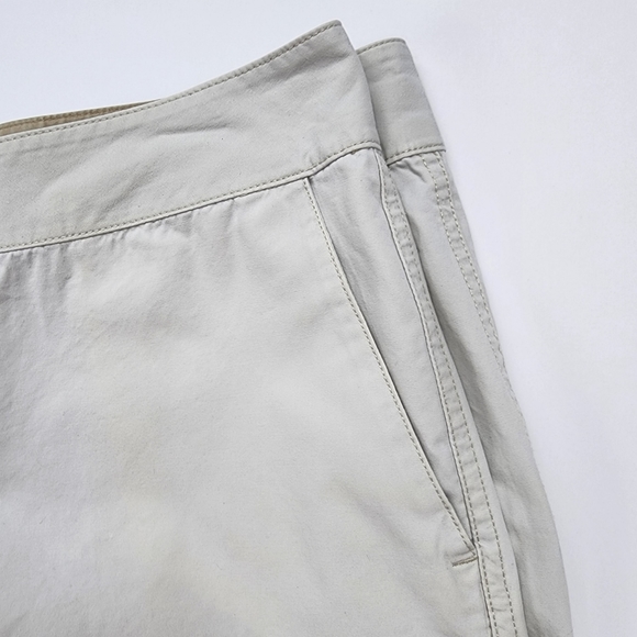 Old Navy Size 8 Capri Pants - Picture 2 of 6